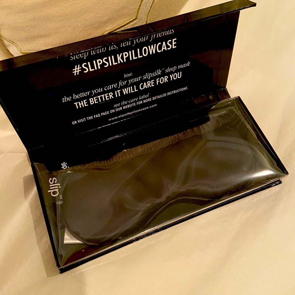 SLIP pure silk sleep mask
